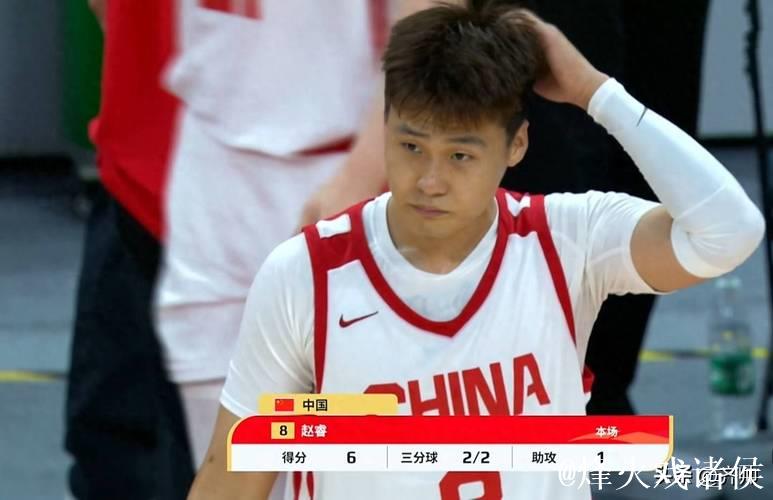 赵睿半场出战9分钟,投篮5中3得到8分1篮板1助攻1抢断 赵睿半场出战9分钟,投篮5中3得到8分1篮板1助攻1抢断