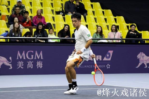 2025美高梅澳门网球名人赛落幕 吴易昺安德列娃队夺冠